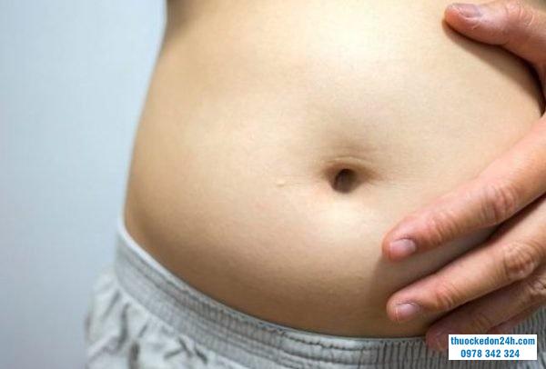 đặt ống thông trực tràng giúp tống hơi